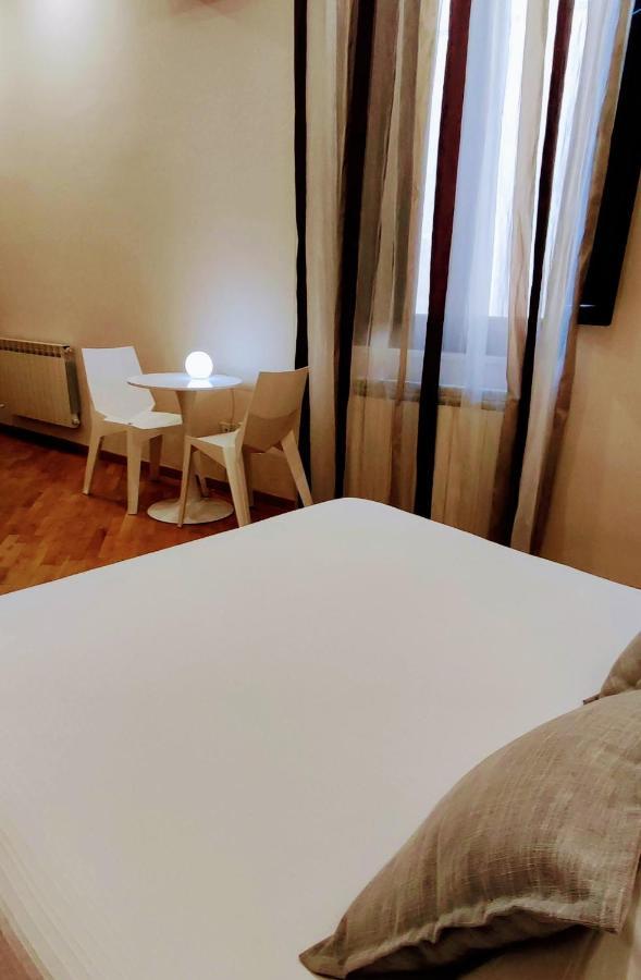 Stella Casabono Bed and Breakfast Σουλμόνα Εξωτερικό φωτογραφία